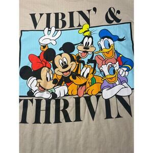 Disney Vibin & Thrivin Mickey Mouse Friends Tan Graphic T-Shirt Mens Large L